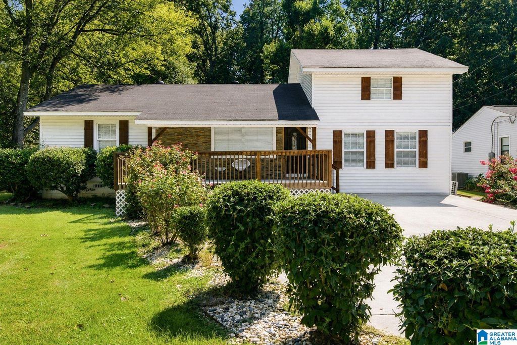 1709 KICKER ROAD, Tuscaloosa, AL 35404