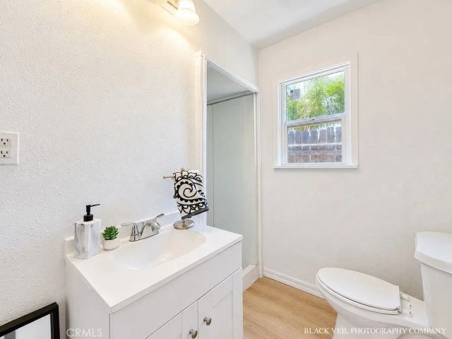 2003 Virginia Street, Bakersfield, CA 93305