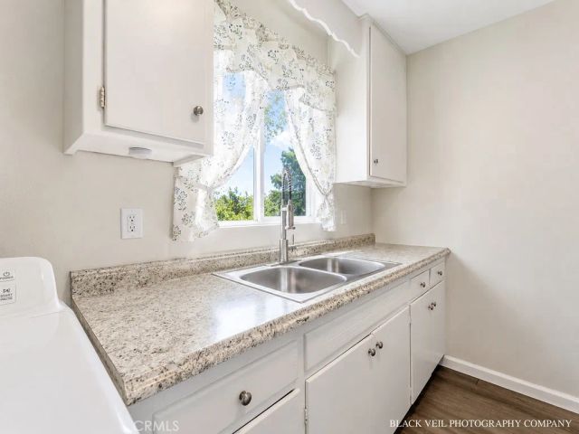 2003 Virginia Street, Bakersfield, CA 93305