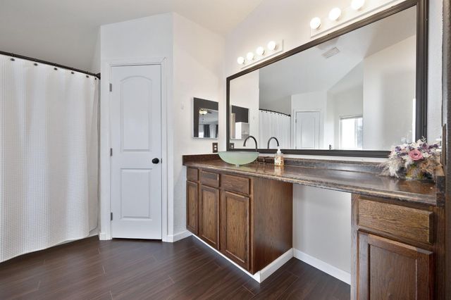 2541 Knollwood Dr, Cameron Park, CA 95682