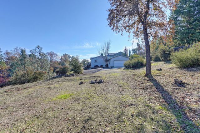 2541 Knollwood Dr, Cameron Park, CA 95682