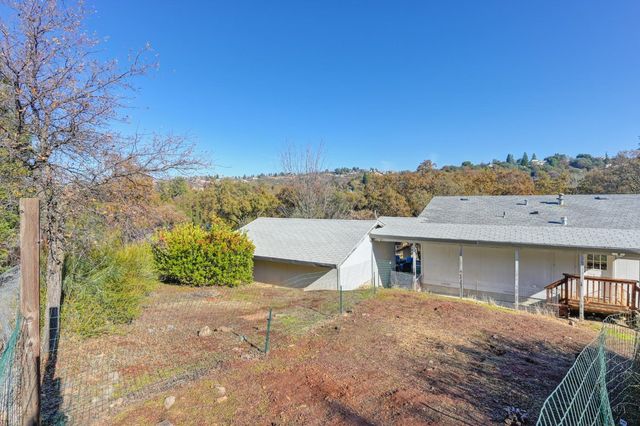 2541 Knollwood Dr, Cameron Park, CA 95682