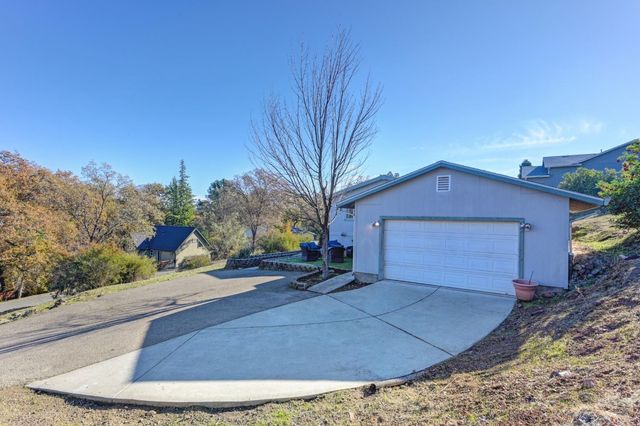 2541 Knollwood Dr, Cameron Park, CA 95682