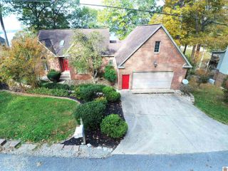 138 Elizabeth Dr # 55, Eddyville, KY 42038