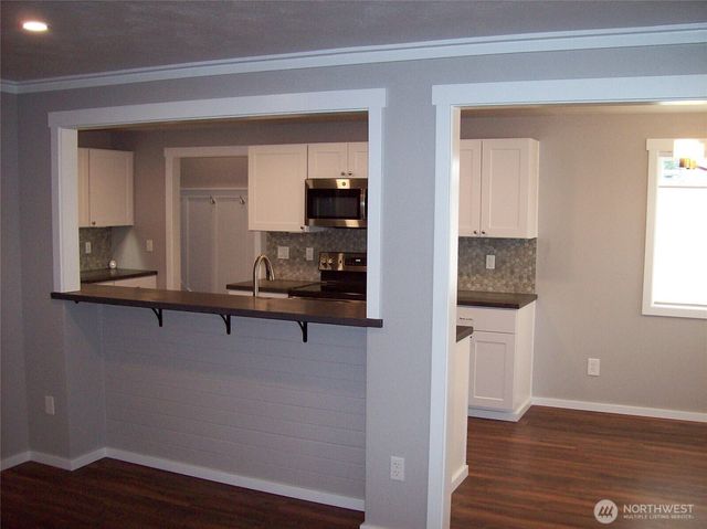 8843 S G Street, Tacoma, WA 98444