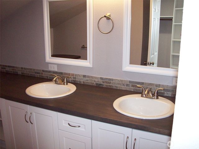 8843 S G Street, Tacoma, WA 98444