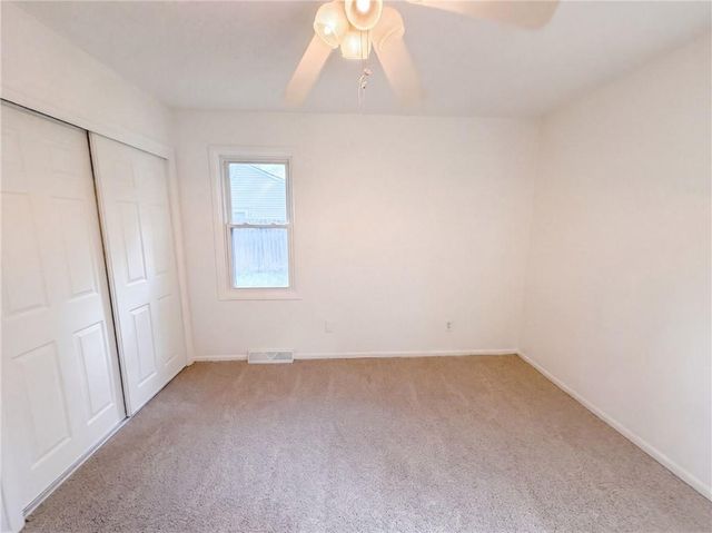 11121 Herrick Avenue, Kansas City, MO 64134