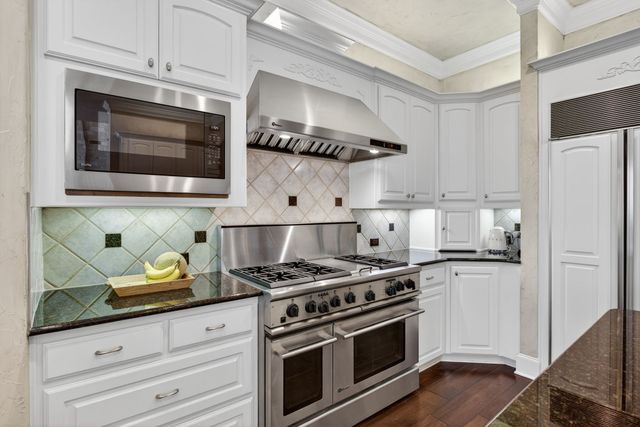 2125 Bradford Park, Fort Worth, TX 76107