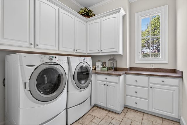 2125 Bradford Park, Fort Worth, TX 76107