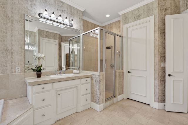 2125 Bradford Park, Fort Worth, TX 76107