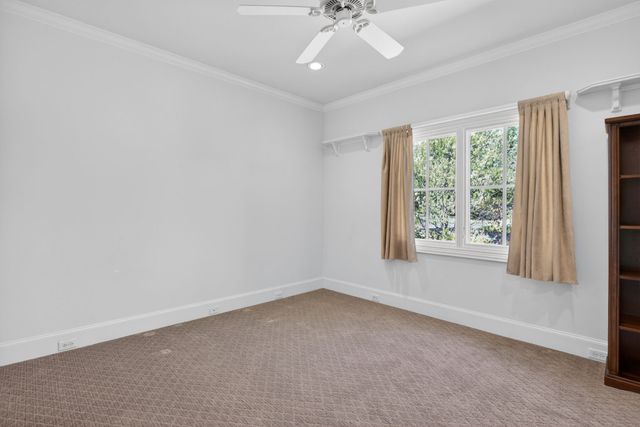2125 Bradford Park, Fort Worth, TX 76107