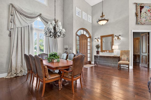 2125 Bradford Park, Fort Worth, TX 76107