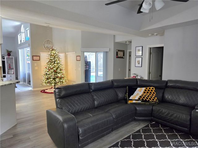 12 Cassia Court, Homosassa, FL 34446