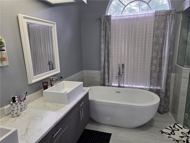 12 Cassia Court, Homosassa, FL 34446