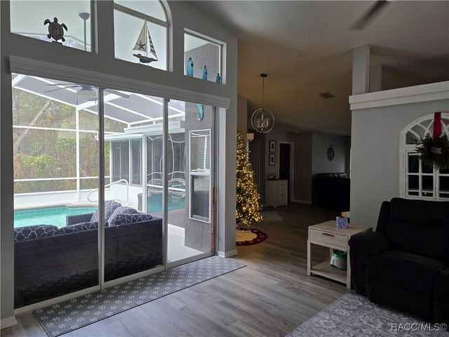 12 Cassia Court, Homosassa, FL 34446