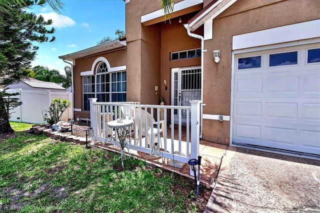 2304 SAPHIRE COURT, Kissimmee, FL 34743