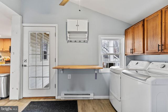 30 W MAIN STREET, Shiremanstown, PA 17011