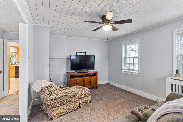 30 W MAIN STREET, Shiremanstown, PA 17011