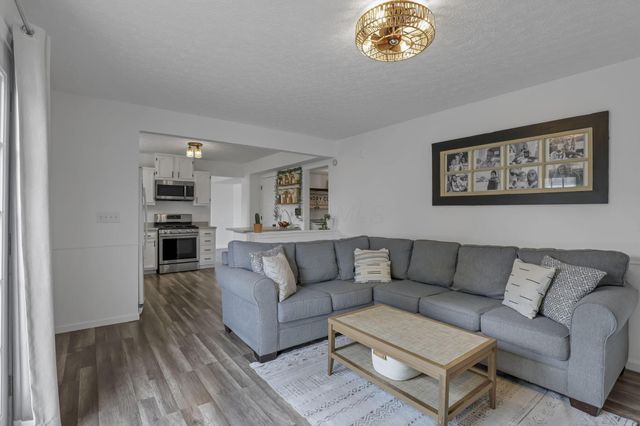 6351 Whims Road, Canal Winchester, OH 43110