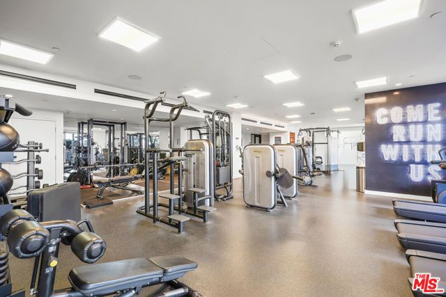 330 S 11th A205, Los Angeles, CA 90015