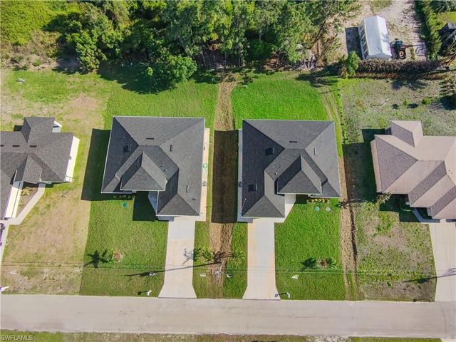 2815 19TH ST SW, Lehigh Acres, FL 33976