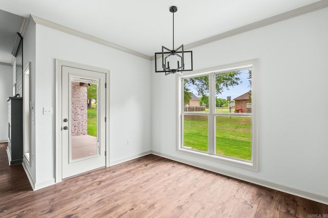 7 Sunset, Morrilton, AR 72110