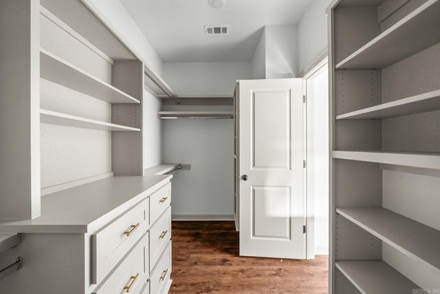 7 Sunset, Morrilton, AR 72110