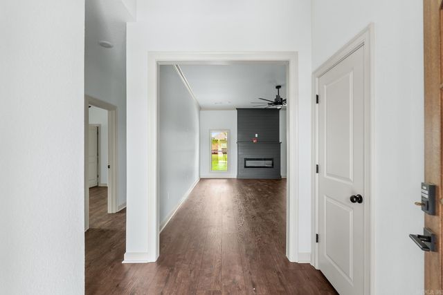 7 Sunset, Morrilton, AR 72110