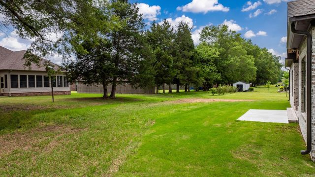 7 Sunset, Morrilton, AR 72110