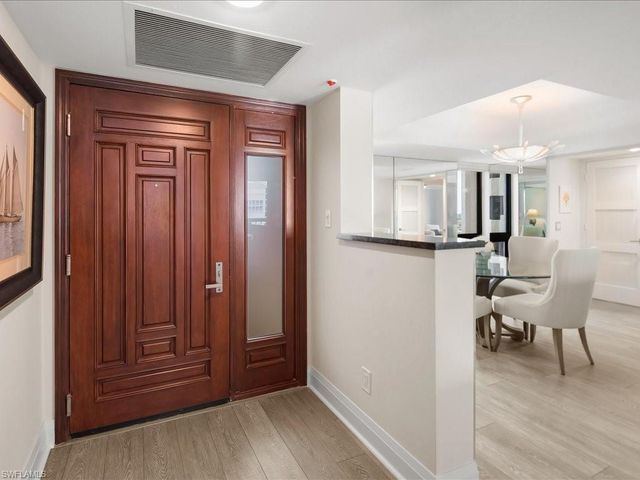4551 Gulf Shore BLVD N 1606, Naples, FL 34103
