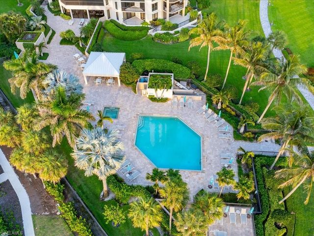 4551 Gulf Shore BLVD N 1606, Naples, FL 34103