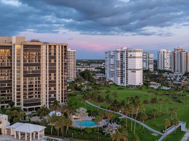 4551 Gulf Shore BLVD N 1606, Naples, FL 34103