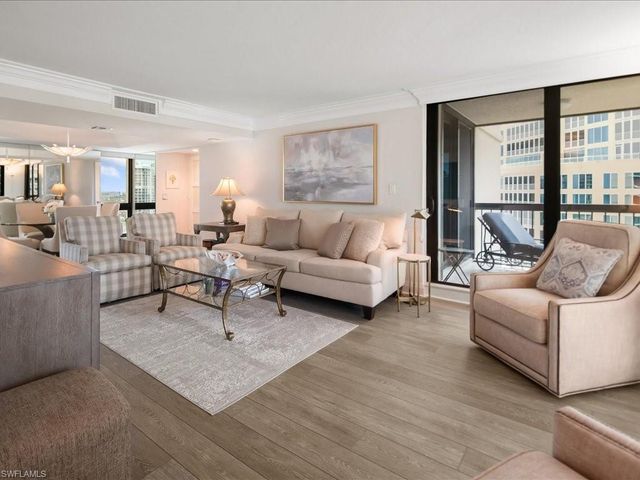 4551 Gulf Shore BLVD N 1606, Naples, FL 34103