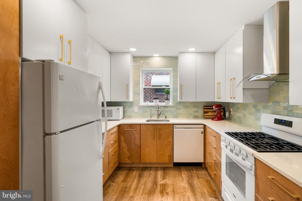 7831 BRIER ST, PHILADELPHIA, PA 19152 — photo 3