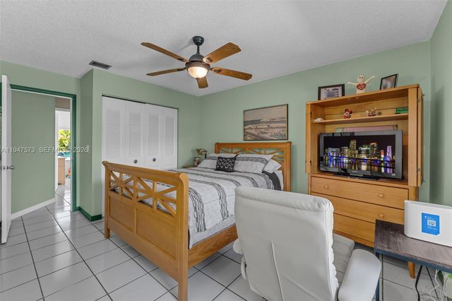 5307 SW 140th Pl, Miami, FL 33175