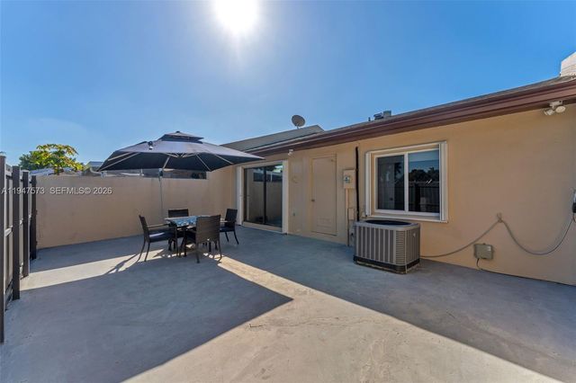 5307 SW 140th Pl, Miami, FL 33175