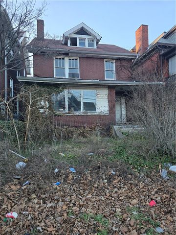 1026 Kennedy Avenue, Duquesne, PA 15110