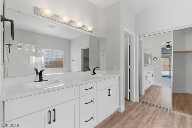 3199 Stratford Hall Court, Las Vegas, NV 89135