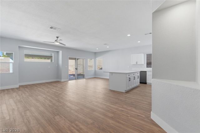 3199 Stratford Hall Court, Las Vegas, NV 89135