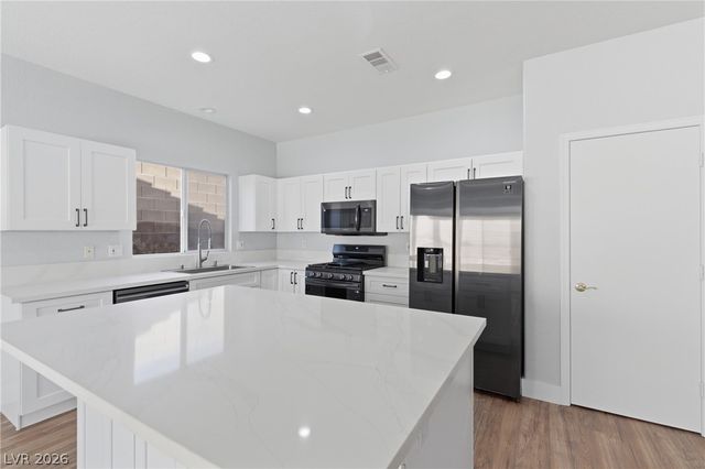 3199 Stratford Hall Court, Las Vegas, NV 89135