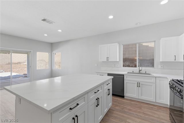 3199 Stratford Hall Court, Las Vegas, NV 89135