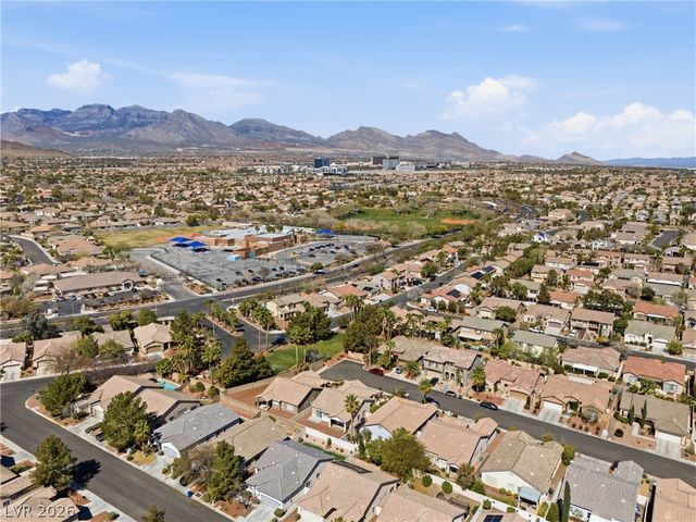 3199 Stratford Hall Court, Las Vegas, NV 89135