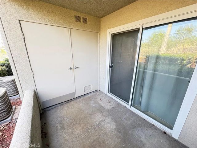 3448 Hathaway 143, Long Beach, CA 90815