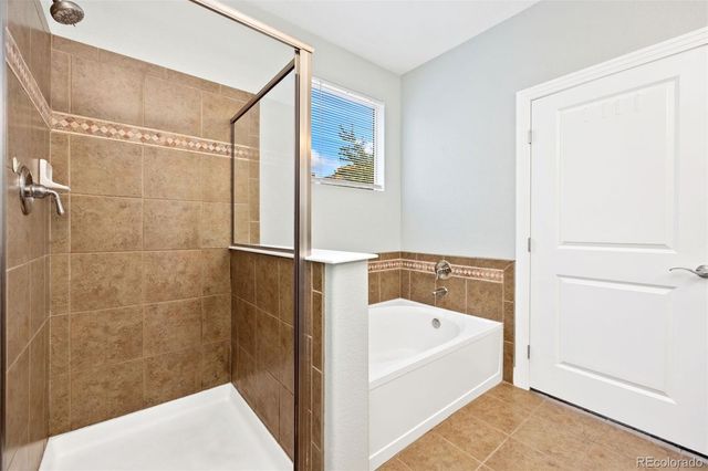 9039 E Panorama Circle C201, Englewood, CO 80112