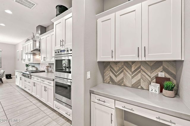 20575 E ARROWHEAD Trail, Queen Creek, AZ 85142