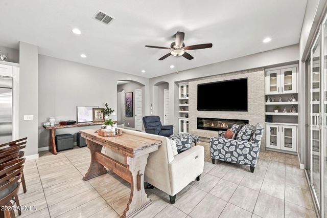 20575 E ARROWHEAD Trail, Queen Creek, AZ 85142