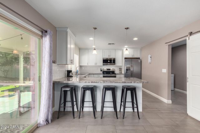 15015 N 54TH Street, Scottsdale, AZ 85254