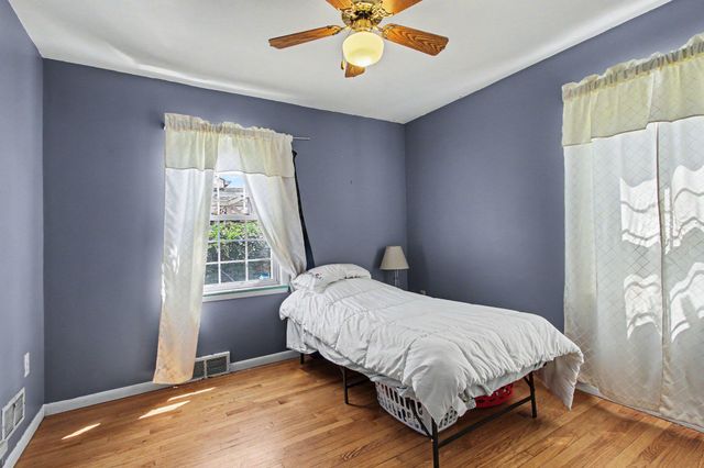 7024 Magoun Avenue, Hammond, IN 46324