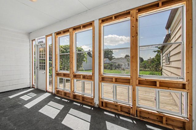 7024 Magoun Avenue, Hammond, IN 46324