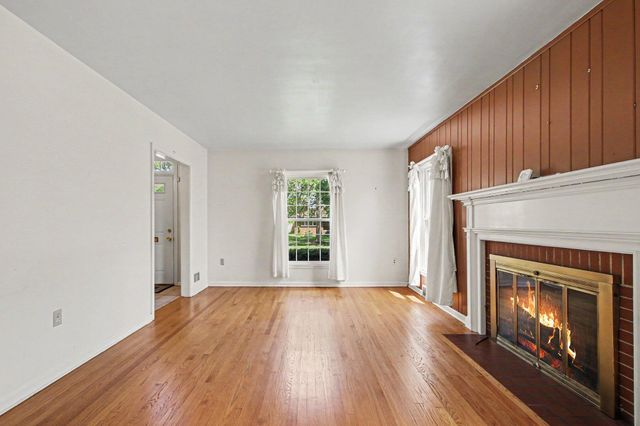 7024 Magoun Avenue, Hammond, IN 46324
